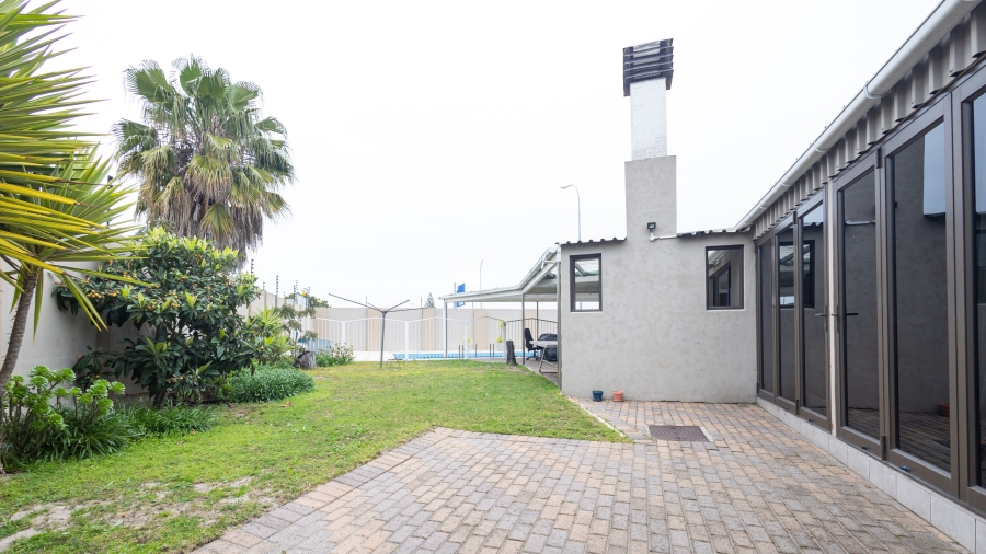 3 Bedroom Property for Sale in Panorama Western Cape